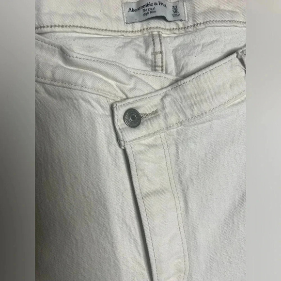 Abercrombie & Fitch The Dad High Rise Crossover Jeans - Picture 3 of 7